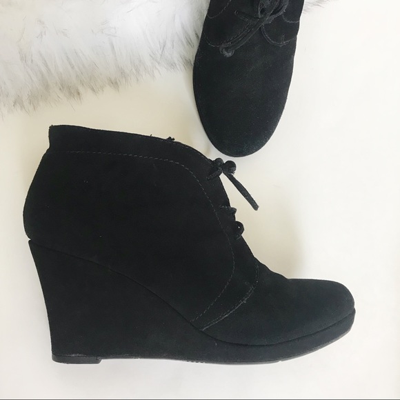 dolce vita black wedge booties